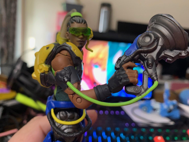 Illustration for article titled Hasbro's Made Some Fine Overwatch Action Figures, Except For Reaper